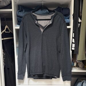 Eddie Bauer Men's Charcoal Gray Long-Sleeve Henley